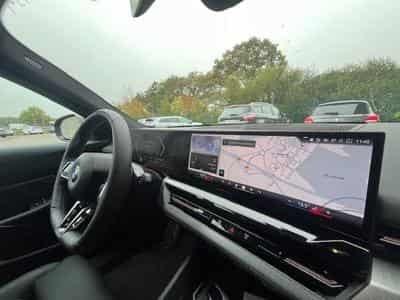 Bmw SERIE 5 (G60) 520DA 197 M SPORT (2024) - Foto 6