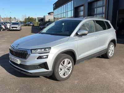 Skoda KAROQ 1.5 TSI 150 SELECTION DSG7 (2025) - Foto 1