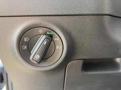 Skoda KAROQ 1.5 TSI 150 SELECTION DSG7 (2025) - Foto 11