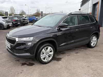 Skoda KAROQ 1.5 TSI 150 SELECTION DSG7 (2025) - Foto 1