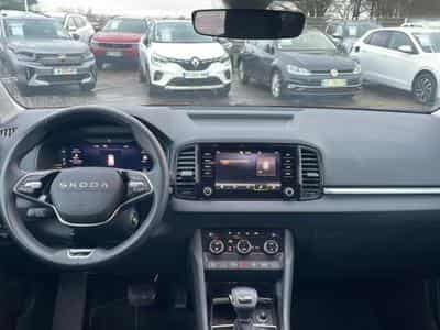 Skoda KAROQ 1.5 TSI 150 SELECTION DSG7 (2025) - Foto 10