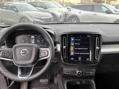 Volvo XC40 T4 RECHARGE 211 START DCT 7 (2023) - Foto 10