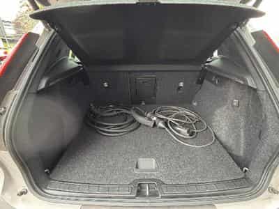 Volvo XC40 T4 RECHARGE 211 START DCT 7 (2023) - Foto 6