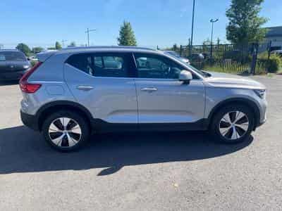 Volvo XC40 T4 RECHARGE 211 START DCT 7 (2023) - Foto 4