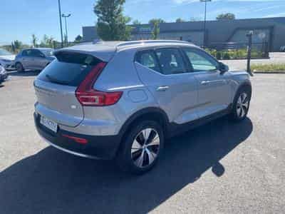 Volvo XC40 T4 RECHARGE 211 START DCT 7 (2023) - Foto 5