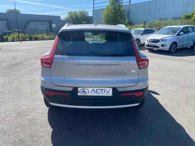 Volvo XC40 T4 RECHARGE 211 START DCT 7 (2023) - Foto 6