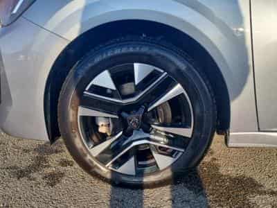 Peugeot 208 1.2 100 ALLURE (2025) - Foto 10