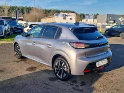 Peugeot 208 1.2 100 ALLURE (2025) - Foto 7
