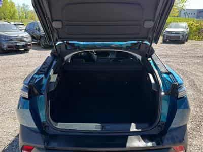 Peugeot 408 HYBRID 145 ALLURE E-DCS6 (2025) - Foto 15