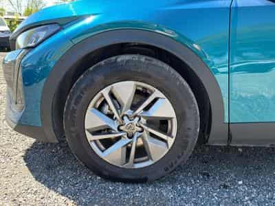 Peugeot 408 HYBRID 145 ALLURE E-DCS6 (2025) - Foto 9