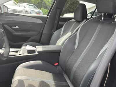 Peugeot 408 HYBRID 136 ALLURE E-DCS6 (2024) - Foto 12