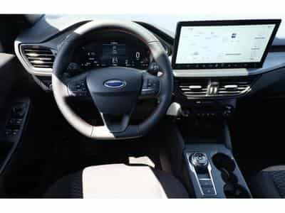 Ford Kuga ST-LINE FHEV Automatique 180 cv (2025) - Foto 6