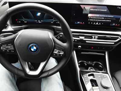 Bmw i4 eDrive40 5d (2023) - Foto 7