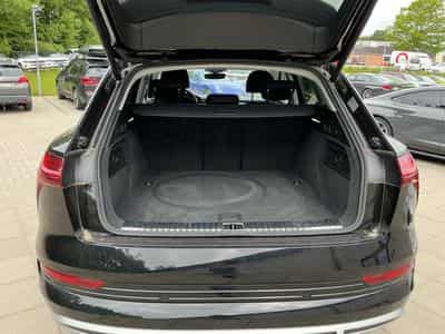 Audi e-tron S line (2022) - Foto 15