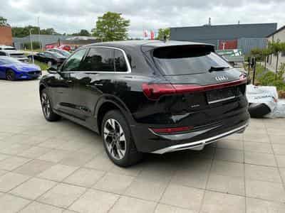 Audi e-tron S line (2022) - Foto 4