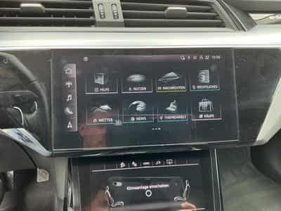Audi e-tron S line (2022) - Foto 9