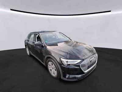 Audi e-tron quattro 50 (2022) - Foto 2