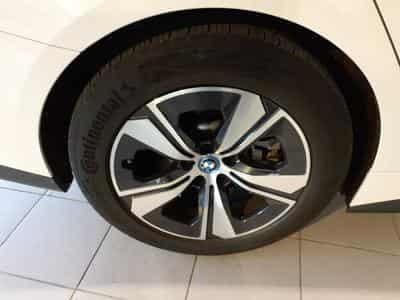 Bmw i4 eDrive40 5d (2023) - Foto 11