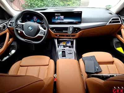Bmw i4 eDrive40 5d (2025) - Foto 3
