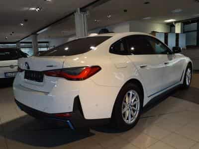 Bmw i4 eDrive40 5d (2023) - Foto 3