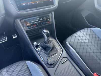 VW Tiguan R-Line 4Motion/Matrix/AHK/Black/DCC (2022) - Foto 14