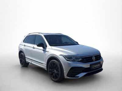 VW Tiguan R-Line 4Motion/Matrix/AHK/Black/DCC (2022) - Foto 8