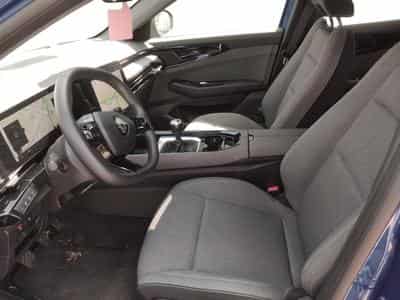 Renault Austral 1.2 TCe MHEV Equilibre 130 (2023) - Foto 5