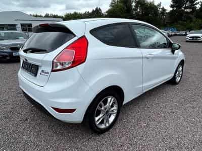 Ford Fiesta Fiesta Trend 1.3 *Bluetooth*Euro6*2.Hand* (2015) - Foto 4