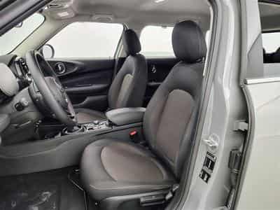 MINI One Mini Clubman 1.5 D One AUT. NAVI / PDC AV-AR / CLIM (2021) - Foto 7