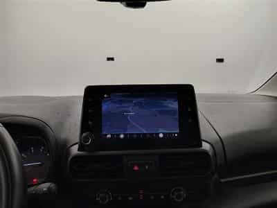 Citroen Berlingo 1.2 PureTech 130cv EAT8 Worker 3pl. NAVI / PDC AV+AR (2020) - Foto 11