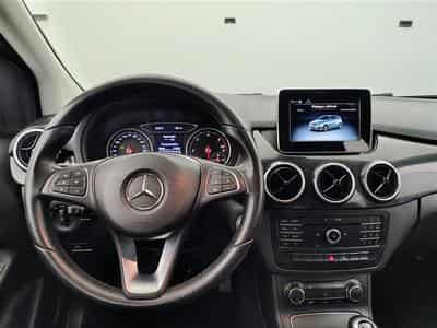 Mercedes B 180 B 180 d NAVI / FULL LED / CUIR (2018) - Foto 9
