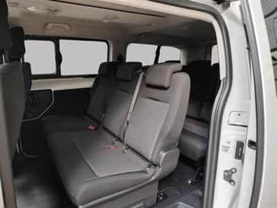 Toyota Proace 2.0 D-4D 145Cv 8PL CLIM / TEL / PDC AR (2025) - Foto 13