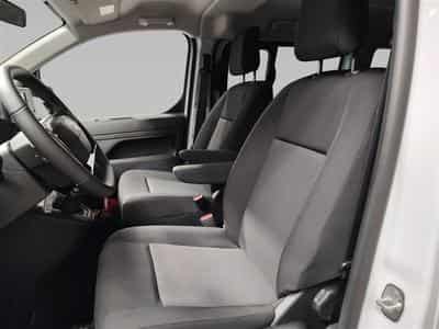 Toyota Proace 2.0 D-4D 145Cv 8PL CLIM / TEL / PDC AR (2025) - Foto 7