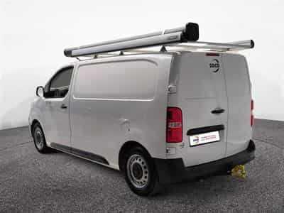Peugeot Expert 2.0 BlueHDi EAT8 L2 NAVI CLIM / TEL / PDC AV-AR (2023) - Foto 2