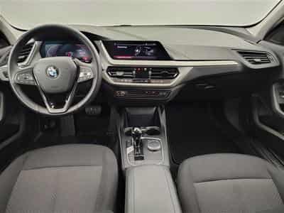 BMW 116 116dA Business NAVI/FULL LED/JA16/PDC AV AR (2023) - Foto 8