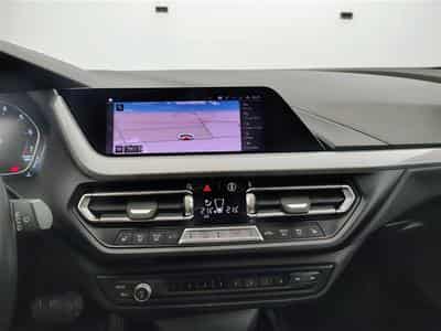 BMW 116 116 iA SportLine NAVI / CAMERA / CARPLAY (2022) - Foto 11