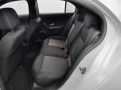 Mercedes A 160 A 160 Business NAVI/PDC AV AR (2022) - Foto 13