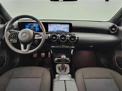Mercedes A 160 A 160 Business NAVI/PDC AV AR (2022) - Foto 8