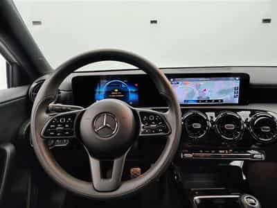 Mercedes A 160 A 160 Business NAVI/PDC AV AR (2022) - Foto 9