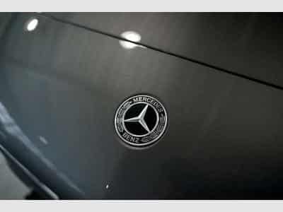 Mercedes A 200 Limousine AMG Line *2.H *19 *Night*Kamera (2022) - Foto 13