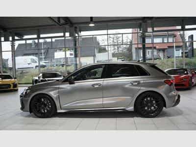 Audi RS3 q. Sportback 1.HD*Schale*S-AGA*Carbon*YIDO (2024) - Foto 13