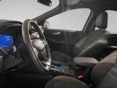 Ford Kuga 2.5i PHEV Aut. 165kW ST-Line (2023) - Foto 4