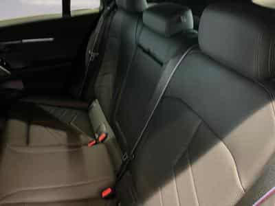BMW 530 530e xDrive Touring M Sport (2025) - Foto 13