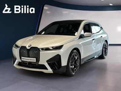 BMW iX iX xDrive40 (2024) - Foto 1