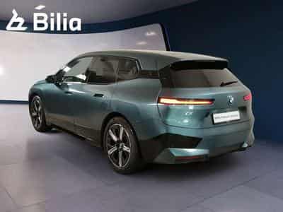 BMW iX xDrive40 (2022) - Foto 4