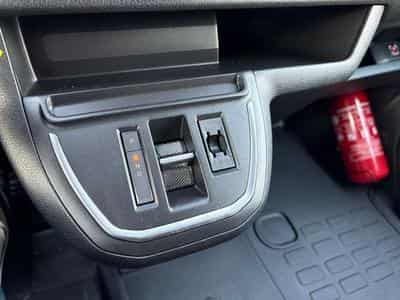 Peugeot Expert 2.0 BHDI 145 S&S EAT8 (2025) - Foto 11
