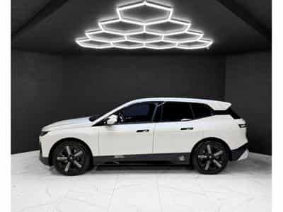BMW iX 50 xDrive / M SPORT / HK / PANO / 360 (2023) - Foto 2
