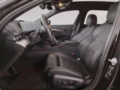 BMW 520 i HK HiFi DAB LED Pano.Dach (2025) - Foto 7
