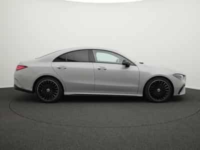 Mercedes CLA 200 d AMG-Line Cpe Multi+Kamera+Night+19" (2025) - Foto 5