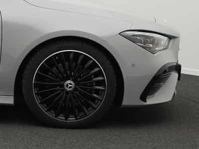 Mercedes CLA 200 d AMG-Line Cpe Multi+Kamera+Night+19" (2025) - Foto 8